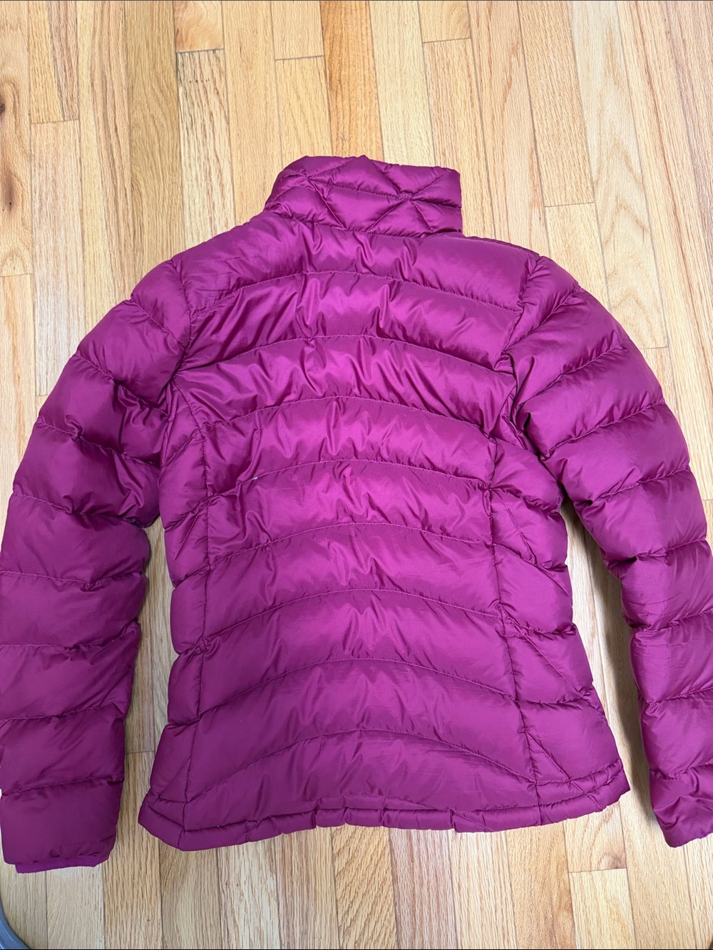 Patagonia Packable Down Jacket - Raspberry - Picture 3 of 3